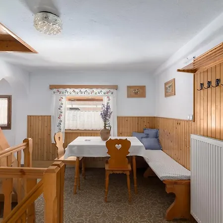 Apartment House Of Cesar *